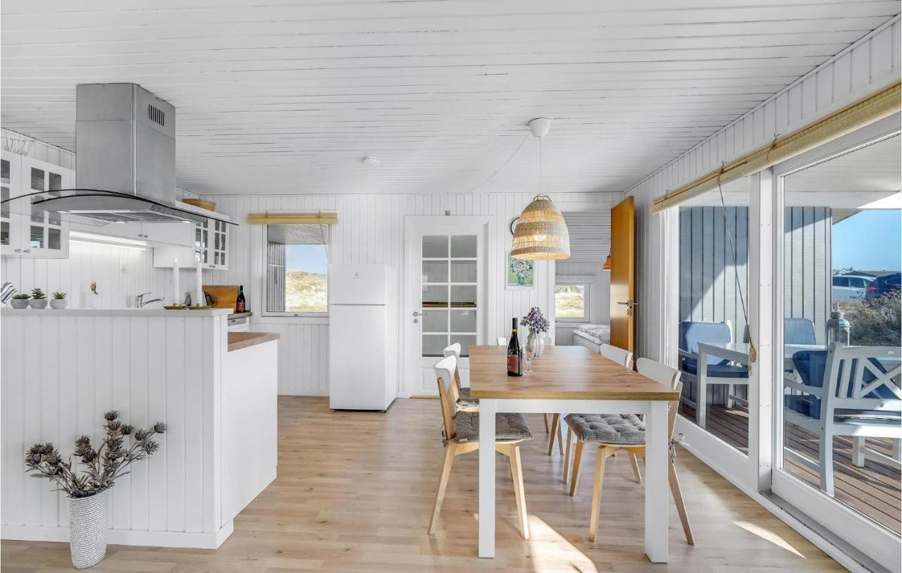 Stunning Home In Fano With House A Panoramic View Buitenkant foto